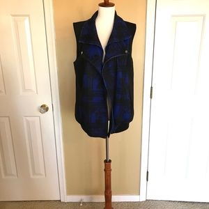 Keepsake blue floral athletic workout vest